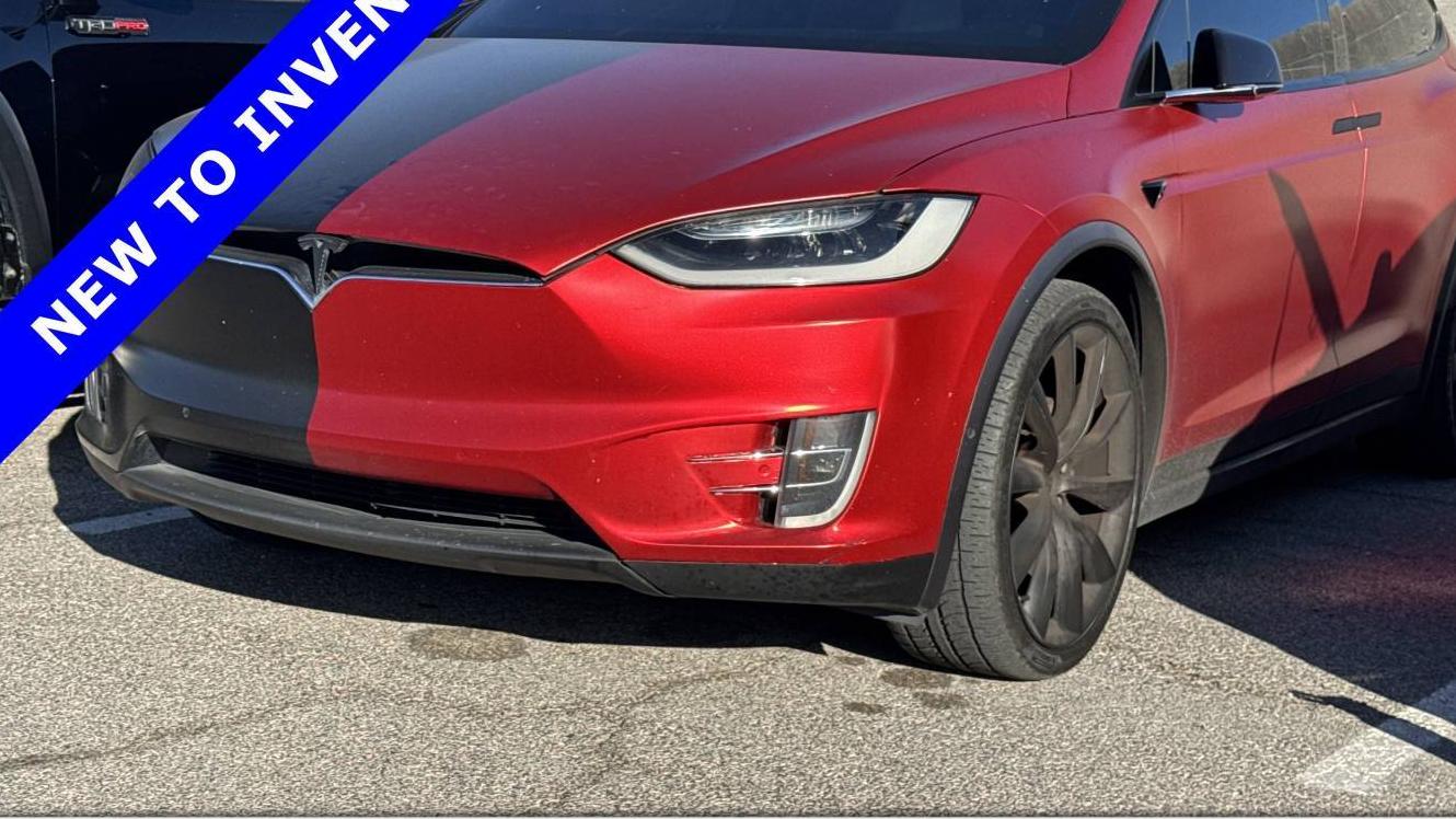 TESLA MODEL X 2017 5YJXCBE21HF043934 image